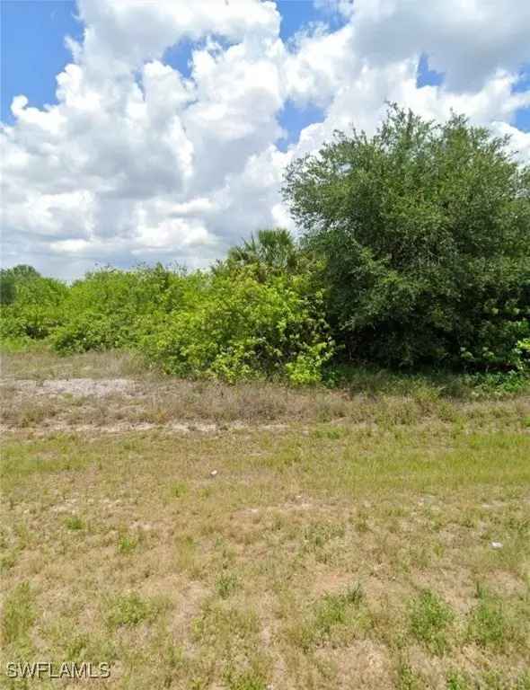 Land For Sale in 849, Milwaukee Boulevard, Florida