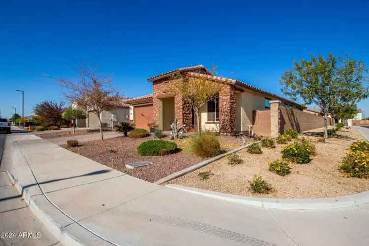 Single-family house For Sale in 18362, West Illini Street, Goodyear, Arizona