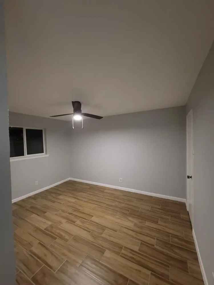 Newly Renovated 2 Bedroom Apartment Near Fort Hood