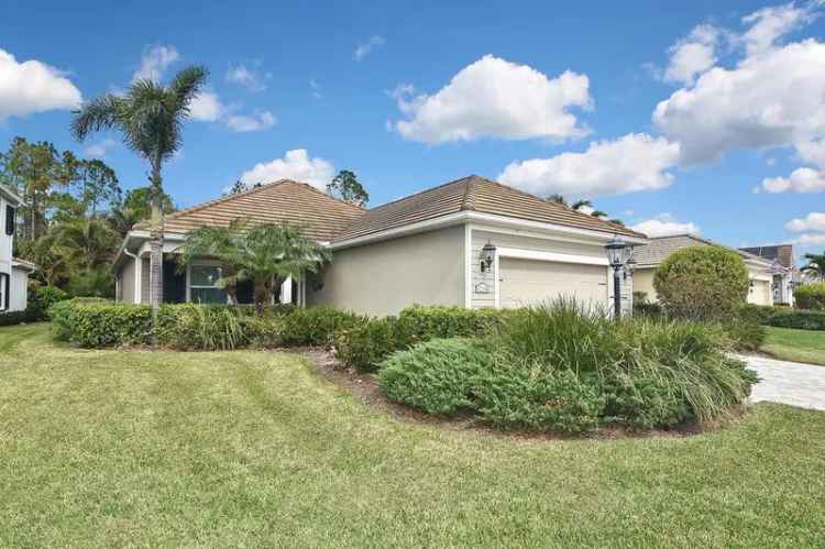 Single-family house For Sale in Venice Gardens, Florida