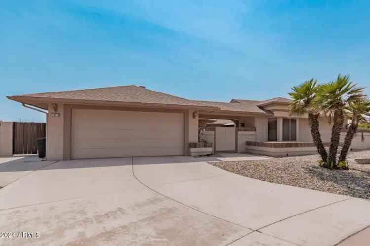 Single-family house For Sale in 14519, West Trading Post Drive, Sun City West, Arizona