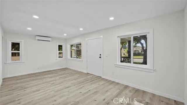 Multi-family house For Sale in 292, North Craig Avenue, Pasadena, California