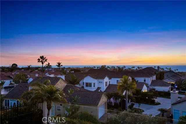 Single-family house For Sale in 35, Regina, Dana Point, California