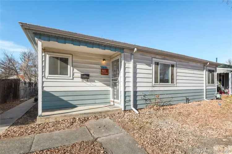 Single-family house For Sale in 1617, Jamaica Street, Aurora, Colorado