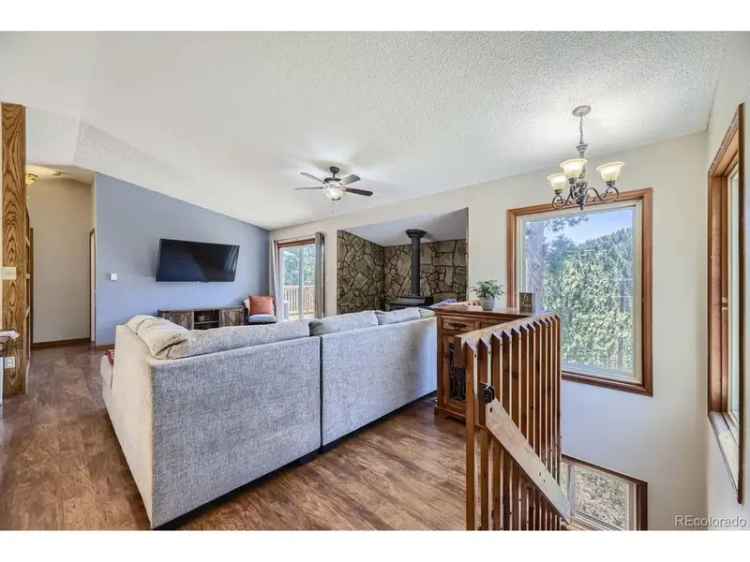 Single-family house For Sale in 10251, Blue Sky Trail, Conifer, Colorado