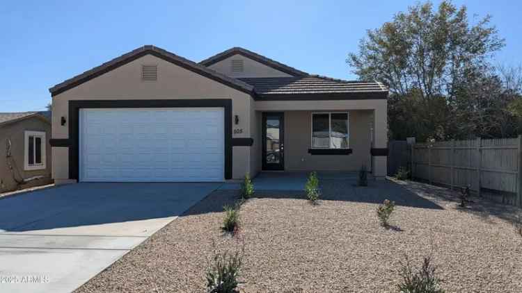 Single-family house For Sale in 505, East Clanton Avenue, Buckeye, Arizona