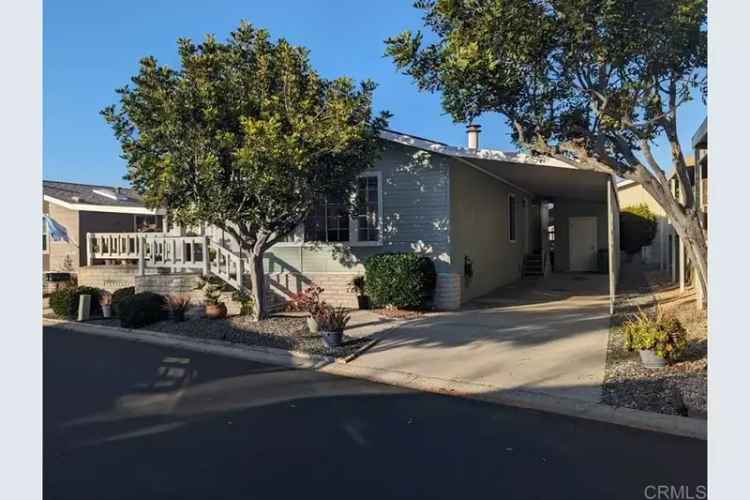 Single-family house For Sale in Carlsbad, California