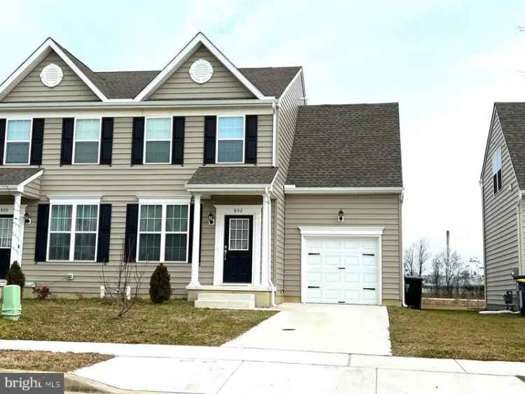 Single-family house For Sale in 802, Ruth Way, Dover, Delaware