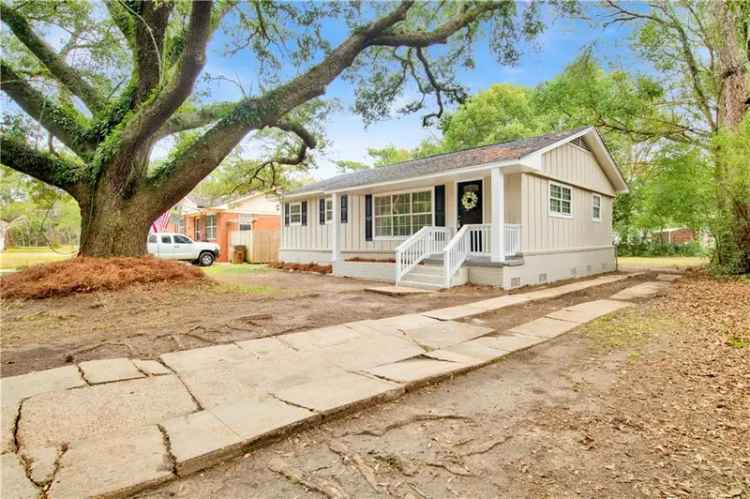 Single-family house For Sale in Mobile, Alabama