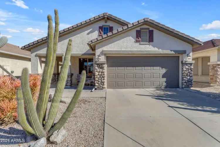 Single-family house For Sale in 660, West Twin Peaks Parkway, San Tan Valley, Arizona