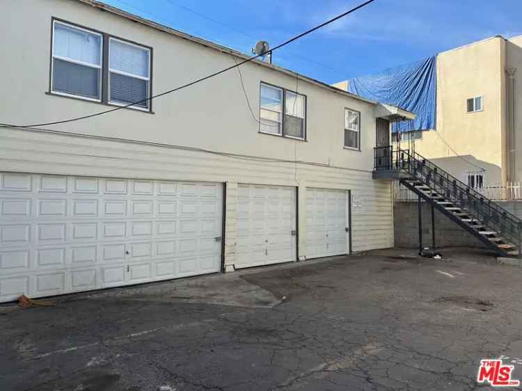 Multi-family house For Sale in 5700, La Mirada Avenue, Los Angeles, California