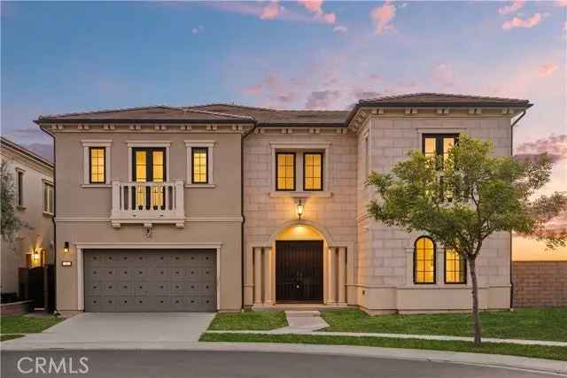 Single-family house For Sale in 100, Headwaters, Irvine, California