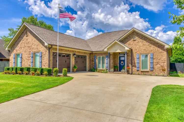 Single-family house For Sale in Florence, Alabama