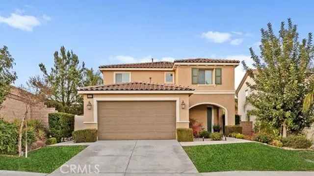 Single-family house For Sale in 36430, Geranium Drive, Lake Elsinore, California