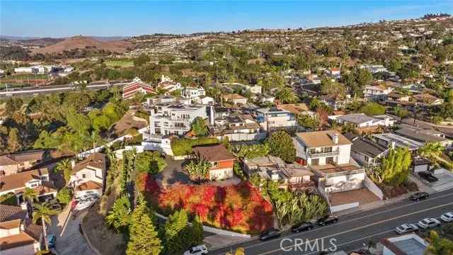 Land For Sale in 135, Avenida Sierra, San Clemente, California