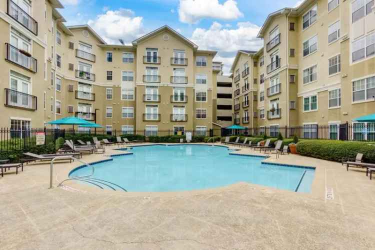 Condo For Sale in 800, Peachtree Street Northeast, Atlanta, Georgia