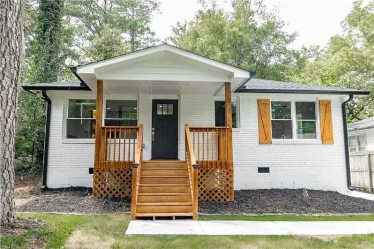 Single-family house For Sale in 2849, Grand Avenue Southwest, Atlanta, Georgia