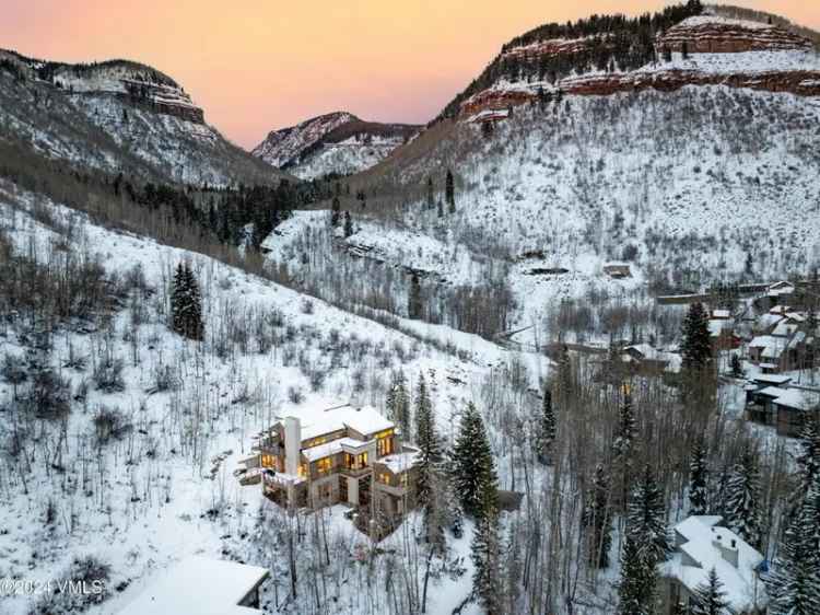 Single-family house For Sale in Vail, Colorado