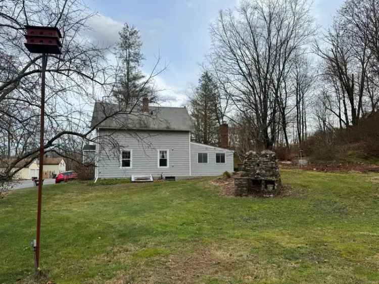 Single-family house For Sale in 120, Otrobando Avenue, Norwich, Connecticut