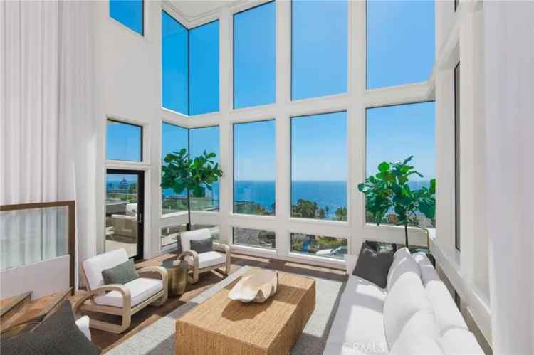 Single-family house For Sale in 2492, Glenneyre Street, Laguna Beach, California