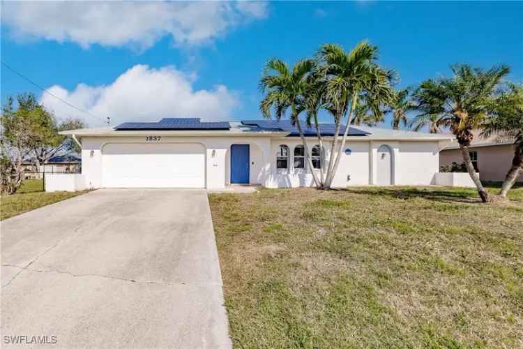 Single-family house For Sale in 2837, Southwest 1st Terrace, Cape Coral, Florida