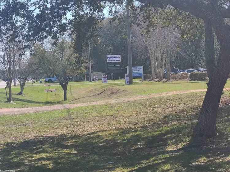 Land For Sale in Fairhope, Alabama