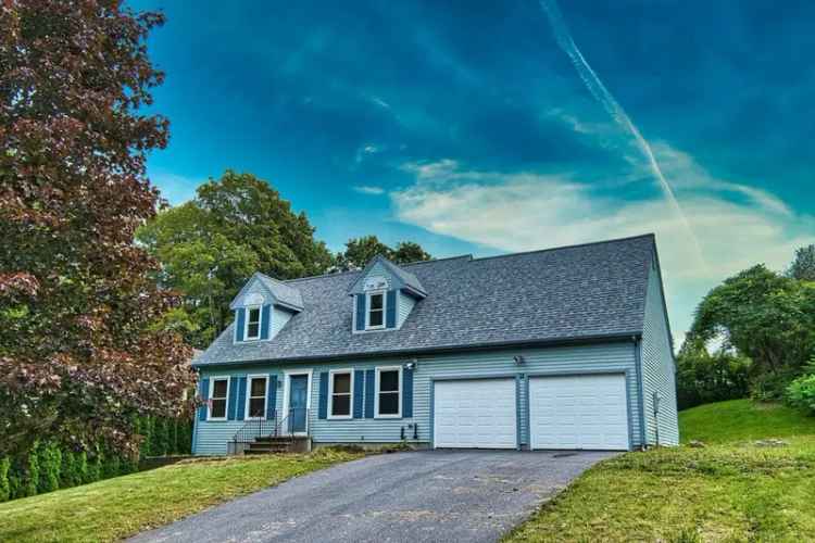 Single-family house For Sale in 288, Ginger Lane, Torrington, Connecticut