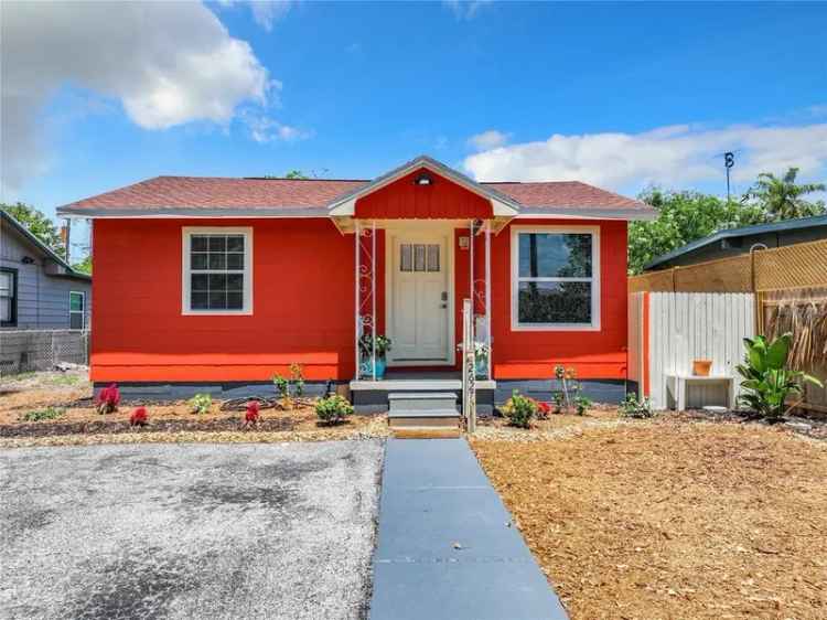 Single-family house For Sale in 2627, 24th Avenue North, Saint Petersburg, Florida