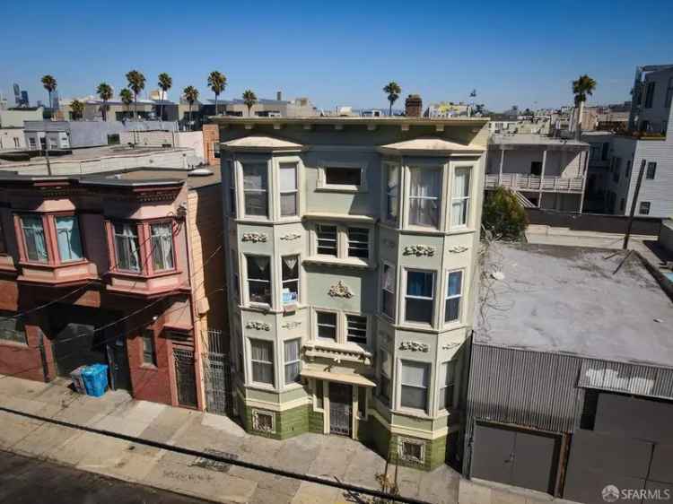 Multi-family house For Sale in San Francisco, California