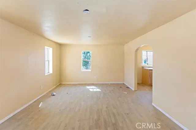 Multi-family house For Sale in Lucerne Valley, California