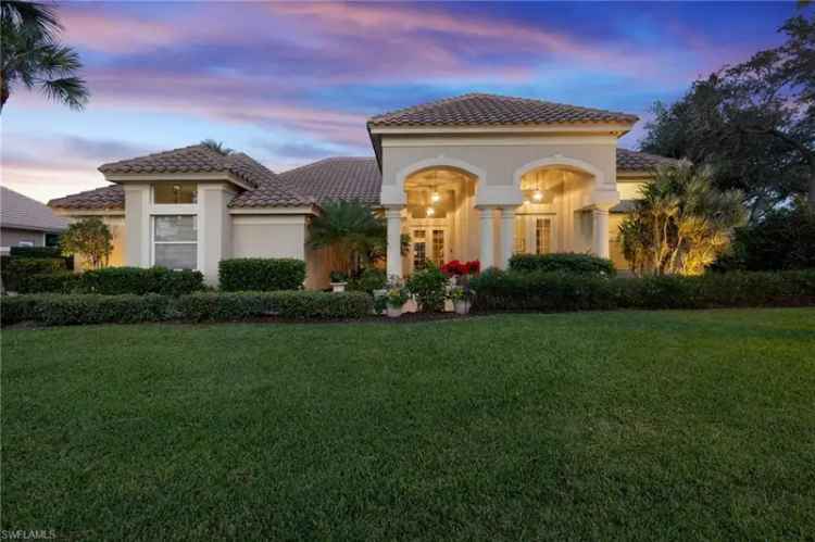 Single-family house For Sale in 24991, Goldcrest Drive, Bonita Springs, Florida