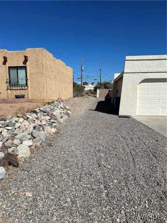 Single-family house For Sale in 3144, South Jamaica Boulevard, Lake Havasu City, Arizona