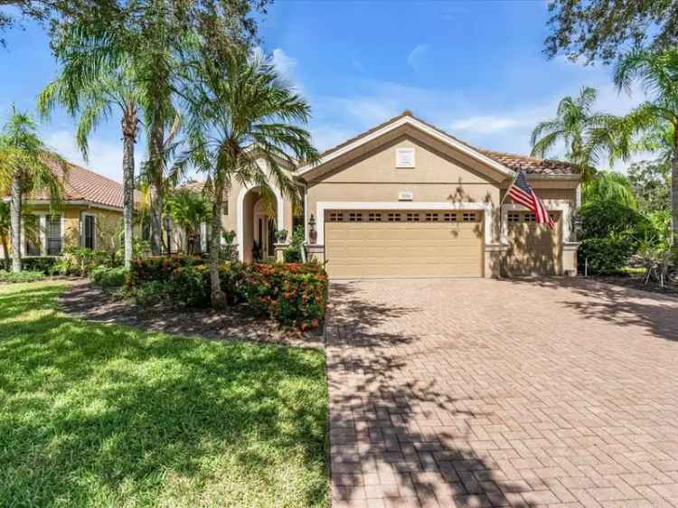 Single-family house For Sale in Florida