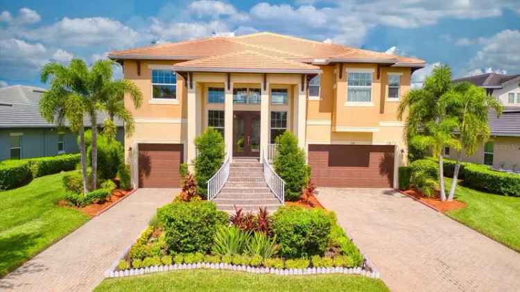 Single-family house For Sale in Bradenton, Florida