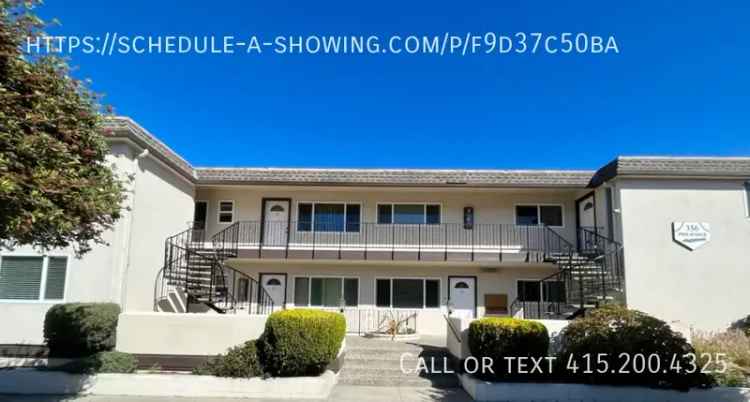 2-Bedroom Apartment in Pacific Grove Near Monterey Bay Aquarium