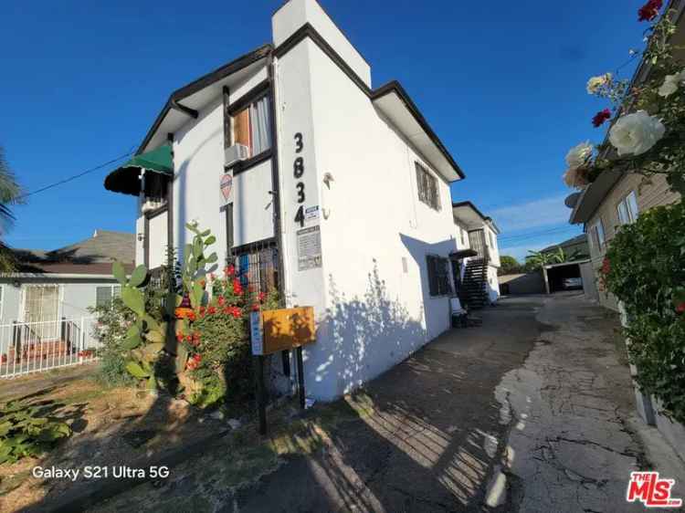 Multi-family house For Sale in Los Angeles, California