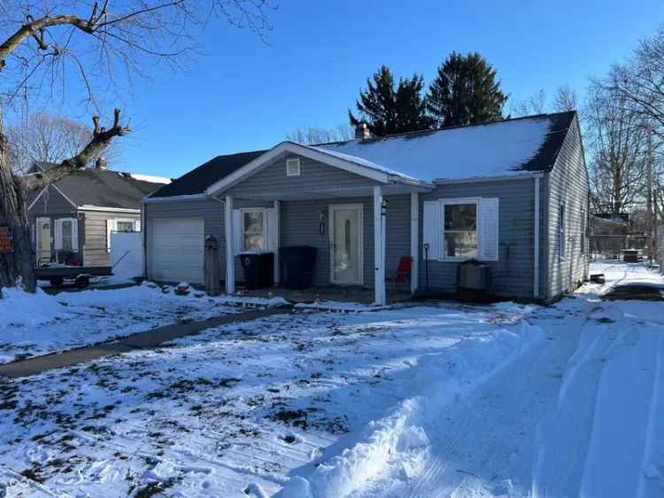 Single-family house For Sale in 1801, East 23rd Street, Muncie, Indiana