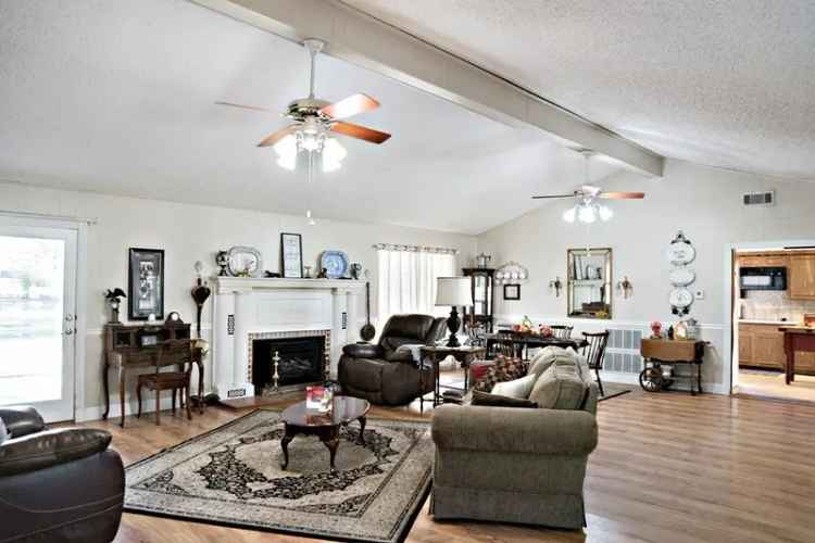 Single-family house For Sale in Texas