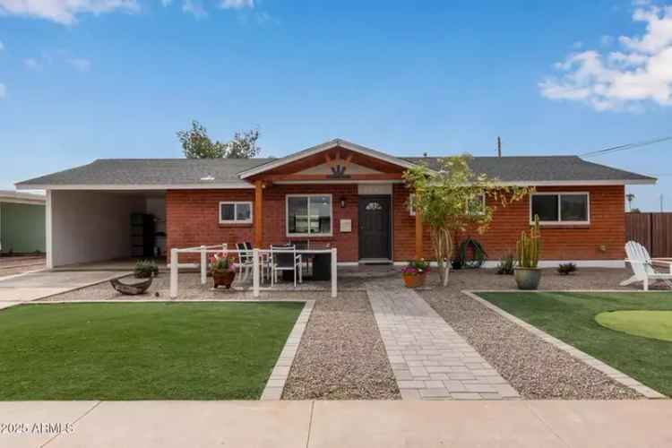 Single-family house For Sale in 1561, West 5th Street, Mesa, Arizona