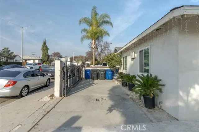 Multi-family house For Sale in 538, Simmons Avenue, Commerce, California