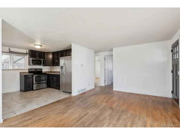 Single-family house For Sale in 2756, West Iowa Avenue, Denver, Colorado