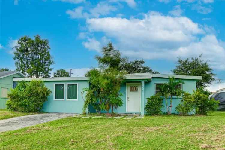 Single-family house For Sale in 1023, Roberta Street, Venice, Florida