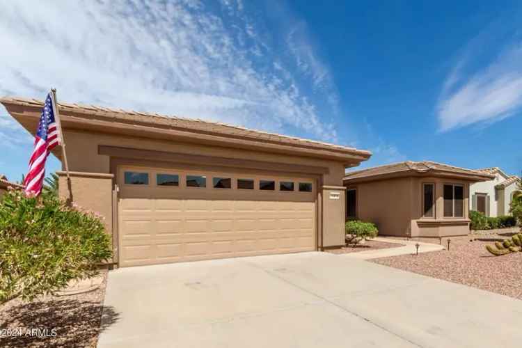 Single-family house For Sale in 15418, West Big Sky Drive, Surprise, Arizona