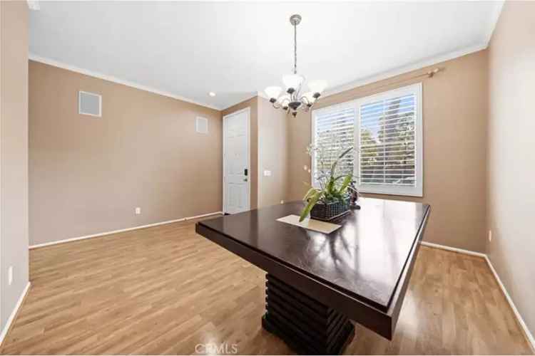 Single-family house For Sale in 63, Edgewood, Irvine, California