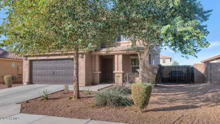 Single-family house For Sale in 4122, South 185th Lane, Goodyear, Arizona