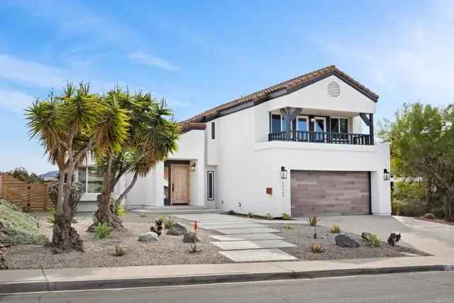 Single-family house For Sale in 17707, Corazon Place, San Diego, California