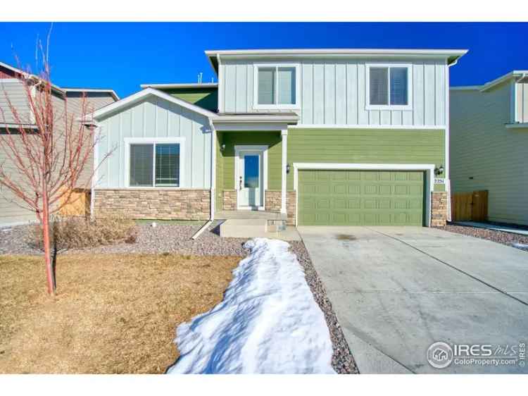 Single-family house For Sale in Mead, Colorado