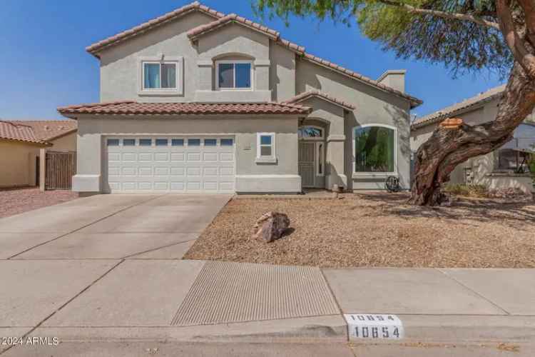 Single-family house For Sale in 10654, East Forge Avenue, Mesa, Arizona