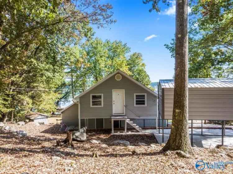 Single-family house For Sale in Scottsboro, Alabama