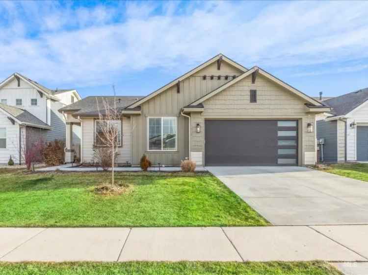 Single-family house For Sale in Nampa, Idaho